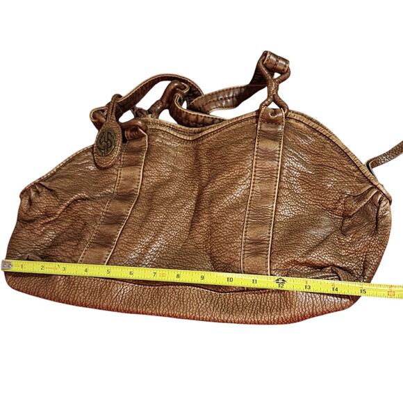 MARC ECKO RED PEBBLED FAUX LEATHER BOHO HANDBAG - Picture 3 of 9